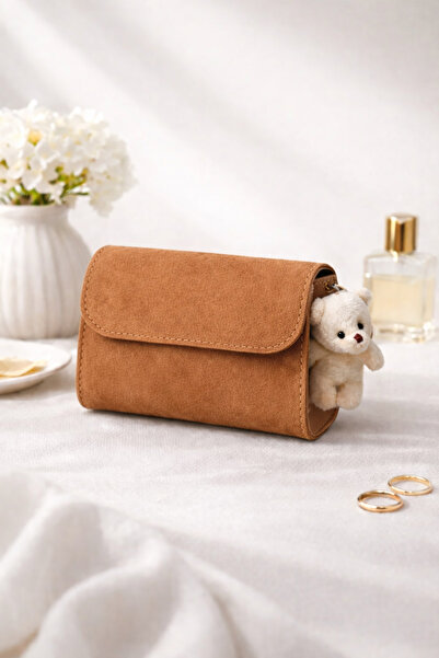 LİZZY BAG Ayıcık Detaylı Süet El/Omuz Kadın Çantası (Askısı ile birliktedir)