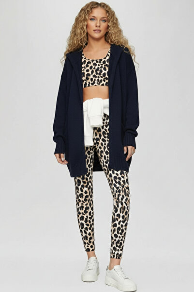 SHOPPEBUTİK بدلة رياضية بنمط الفهد، سروال ضيق عالي الخصر، قماش مرن