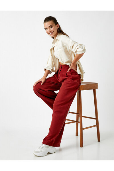 Koton Ψηλόμεσο παντελόνι με φαρδύ πόδι με κουμπιά