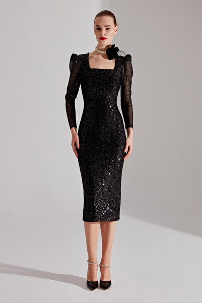 BETTY & SAM RENATA Işıltılı SİYAH Kare Yaka Kalem Elbise