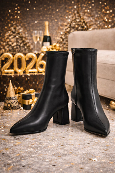 CİMİLİ SHOES Kadın Siyah Cilt Sivri Burun Orta Boy Topuklu Bot