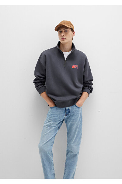 Mavi Anthrazitfarbenes Sweatshirt mit halbem Reißverschluss und Logo-Print 0S10208-80106