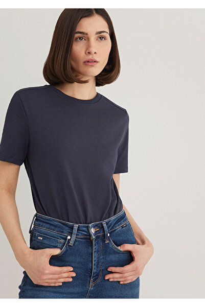 Mavi Marineblaues Basic-T-Shirt mit Rundhalsausschnitt und normaler Passform 1612699 -85315