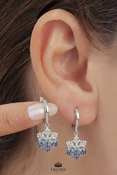 Lucente Jewellery Işıklı Hediye Kutulu 925 Ayar Luxury Serisi Mavi Beyaz Taşlı Kar Tanesi Gümüş Hediyelik Sevgiliye Eşe Kız Arkadaşa Anneye Doğum Günü Yılbaşı Hediyesi Kartanesi Şık & Zarif 1 Çift Sallantılı Halka Küpe
