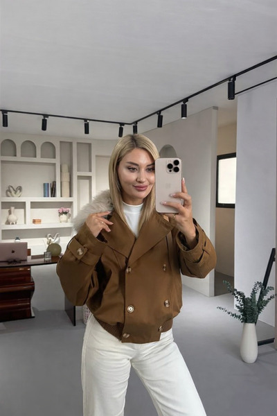 Sezgi Tekin Yaka Kürklü Kemik Düğme Detay Kahve Trenç