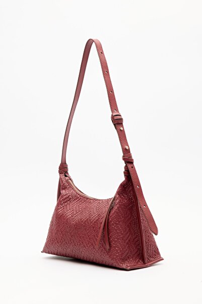 Manuka Textured Leather Shoulder Bag Burgundy