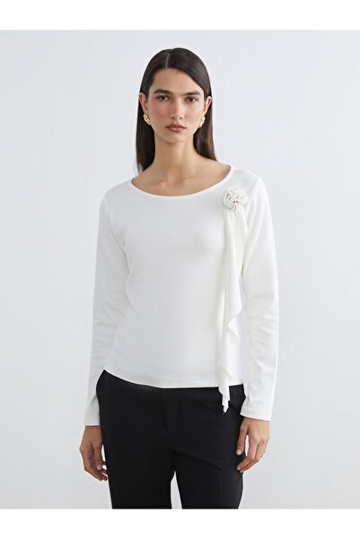 LC Waikiki LCWAIKIKI Βασικό γυναικείο μπλουζάκι με λαιμόκοψη και απλικέ λουλο...