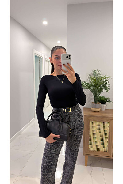 BİRCANÇİL Dlvin Peri Black Boat Neck Blouse