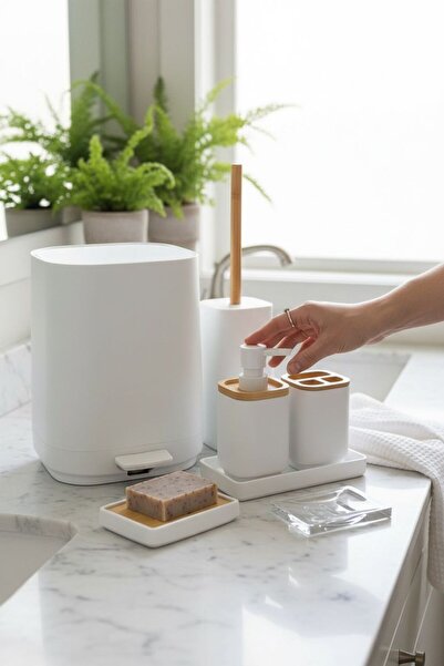 Onedekor 6 Piece Anna Acrylic Bamboo Bathroom Set White