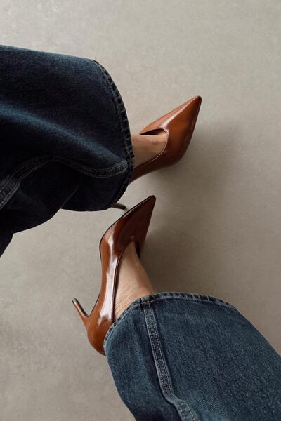 nope21shoess حذاء بيلا كراميل بكعب عالٍ