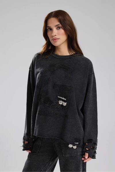 tw3 Design lavabil pentru femei cu broderie în față și broșă detașabilă Swea tricou