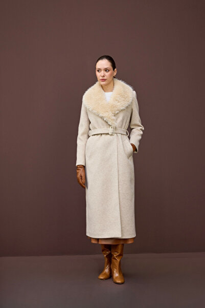 NUR KALAY COLLECTION PREMİUM KÜRK YAKALI KABAN