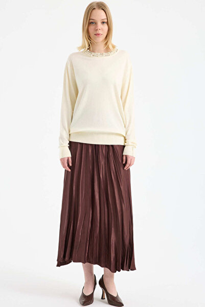 Sementa Pulover tricotat cu gât rotund și detaliu perlat - Ecru