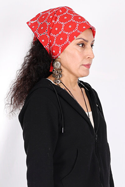 Store Patterned Bandana Scarf