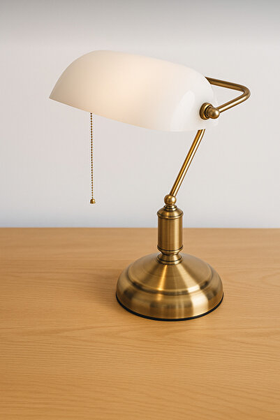 evvela Banker-Şarjlı Masa Lambası