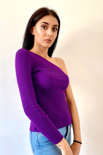 stil meydanıı Tek Kol Omuz Açık Triko Bluz Mor