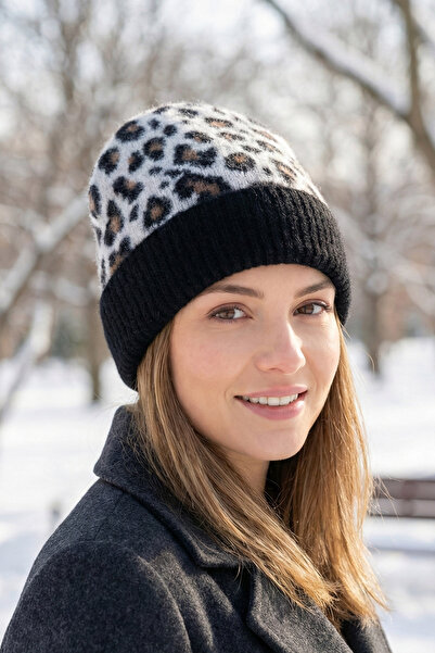 Kapin Yünlü Peluş Leopar Bere - Siyah Beyaz