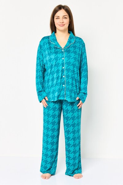 PJ Couture Women 2 Pieces Allover Print Top And Bottom Pajama Set, Teal Blue