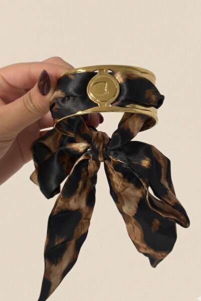 ASLI KİRAZ JEWERLY Altın Kaplama Koyu Leopar Desenli Fularlı Kelepçe Gold 02