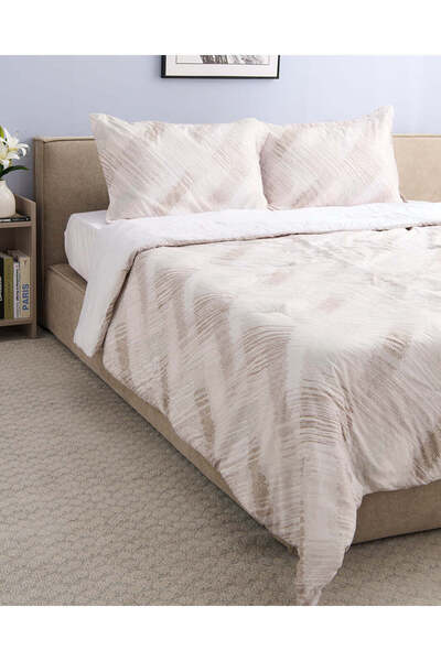 REDTAG Beige 4 Piece Geometrical Printed Comforter Set (Double Size)