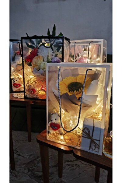 Rosecosmetik Çantalı Işıklı Çiçek Buketi Parfümlü Hediye Seti