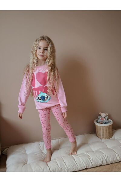 Özeniş طقم فتاة مع شخصيات كرتونية