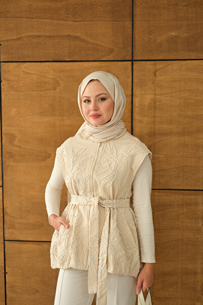 LOCCO Women's Gabardine Embroidered Long Vest Ecru