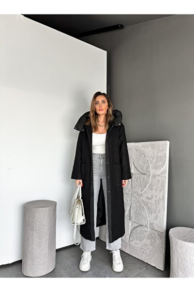 Zerrincan Giyim Siyah Kapşonlu Düğmeli Buklet Kaban