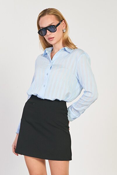 BARRELS AND OIL Women's relaxed fit shirt - blue