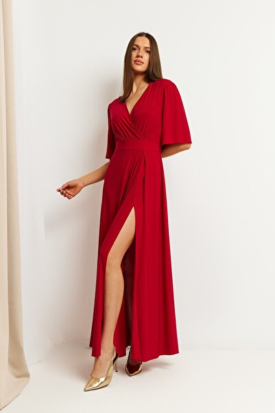 Made of Emotion M903 Evening dress with high slit - red