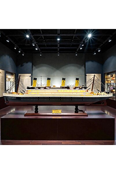 Kuzey Tacı Titanic Büyük Boy LED Işıklı Gemi Maketi Ahşap Kaideli El İşçiliği...