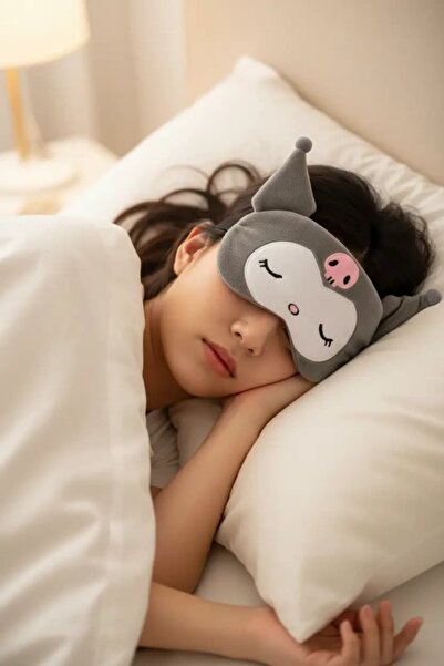 SANRIO Lisanslı Kuromi Puffy Fluffy Uyku Maskesi