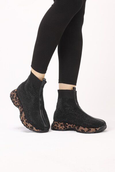 layki Ferna Black Leopard Rash Leather Stone Patterned Winter Boots