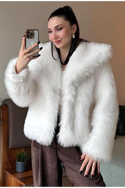 mypagebutik Hero White Fur Coat