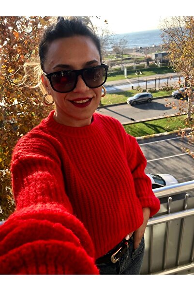 Gözde Tasarım Butik Women's Red Color Pomegranate Flower Crocheted Bicycle Neck Balloon Sleeve Crop Short Sweater