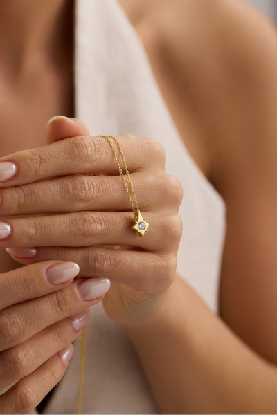 Nereze 925 Ayar Gümüş Gold Kaplama Minimal Tasarım Kutup Yıldızı Kolye
