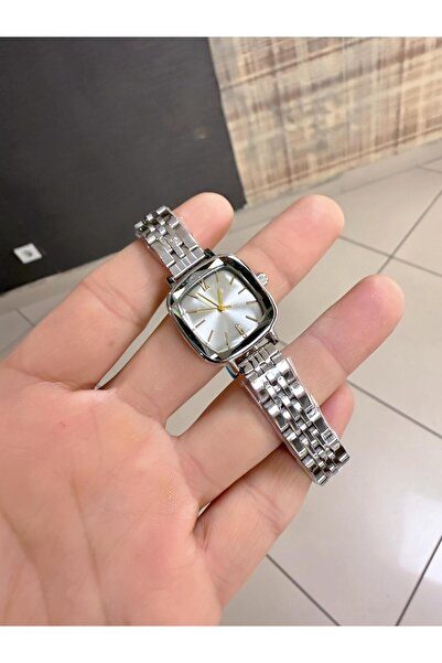 LOOQ Retro Kordon Tasarım Yeni Model Kadın Kol Saat