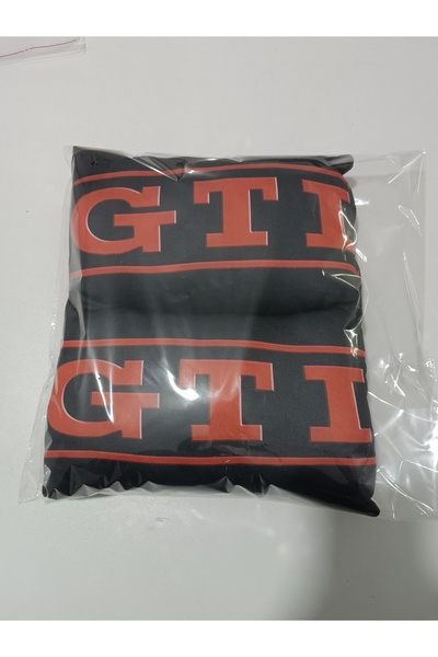 GTI siyah yastık