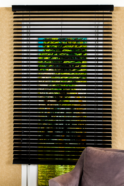 HAFS Siyah Ahşap Jaluzi Promo Perde 50 mm - İpli Mekanizma