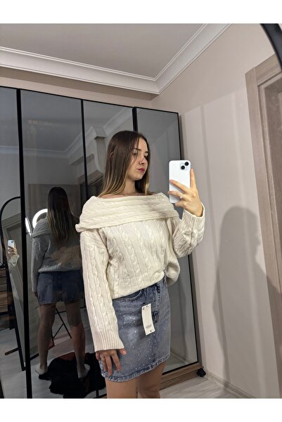 ELA Knitted Boat Neck Sweater