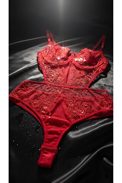 MELORA FLEUR DANTELLİ BODYSUİT KIRMIZI