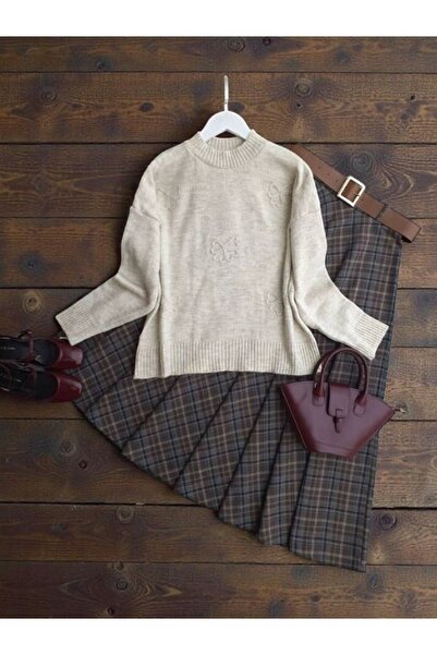 ŞAHİN TESETTÜR GİYİM ÇİÇEKLİ ŞARDONLU KAZAK 8198