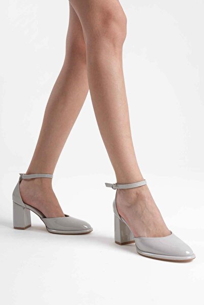 Leyan Butik Theresa Gray Color Patent Leather Women's Heeled Shoes