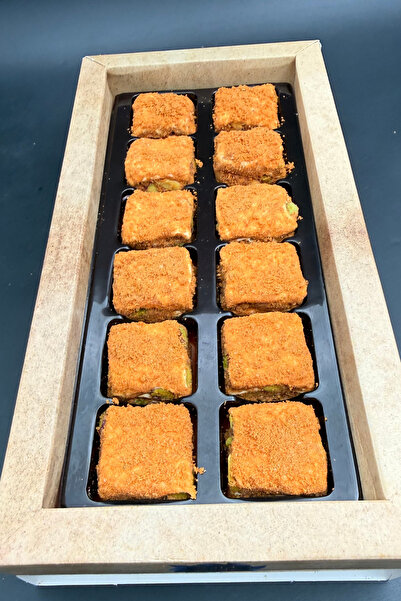 Said Zade Lostulu Baklava Lokum, Turkish Delight, Lostulu Lokum, Baklava Turkish Delight in a Gift Box