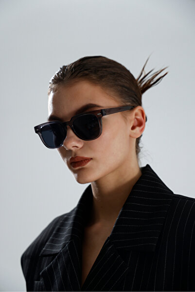 miii Olivers Polarized Sunglasses That Change Frame Color According to Light