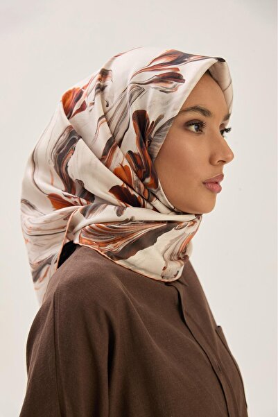 Maisa وشاح حرير التوت البرتقالي 90 × 90