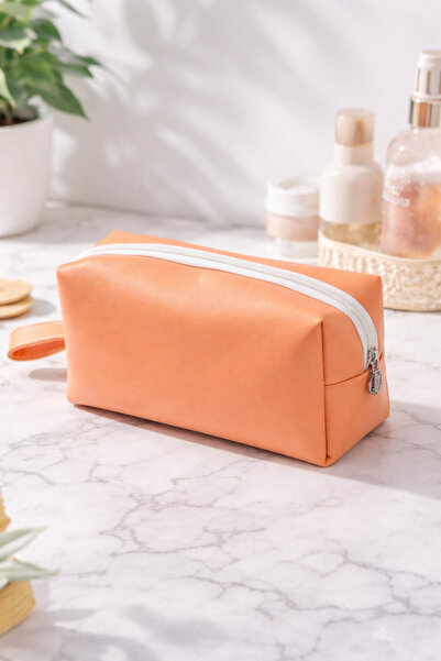 Pazar Kapısı Faux Leather Makeup Bag – Zippered, Travel-Friendly Peach