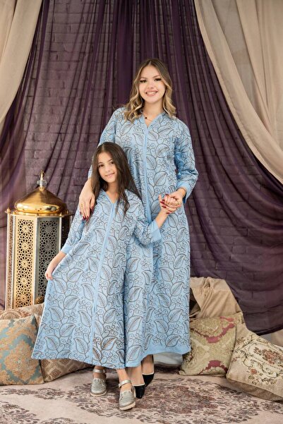 AFandina جلابية الام والبنت مميزة بتطريز هادئ ولمسة عصريةSM -28