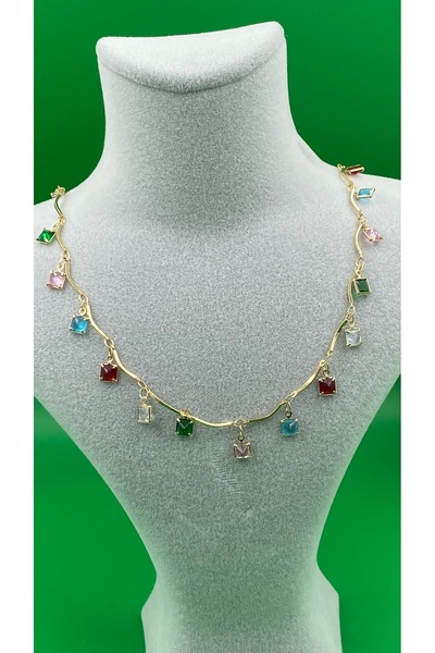 charmove ile kendinizi şımartın Kadın Altın Renk Renkli Kare Taşlı Zarif Koly...