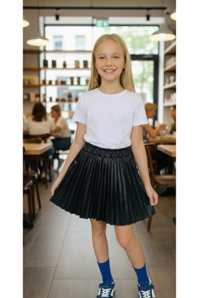 Hilal Akıncı Kids Fusta neagră plisată pentru fetiță
